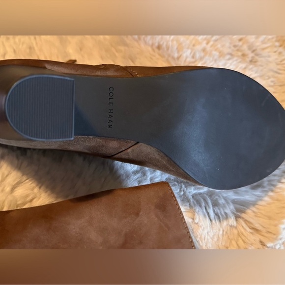 Cole Haan Brown Suede Ankle Boots Size 10 - Picture 7 of 8